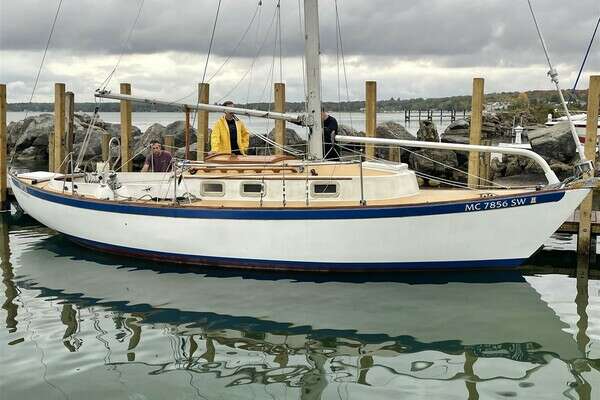 29-ft-Vineyard Vixen-1978-29-Opus-Charlevoix Michigan United States yacht for sale