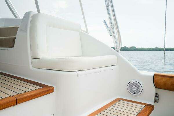 2019 Custom Carolina 42