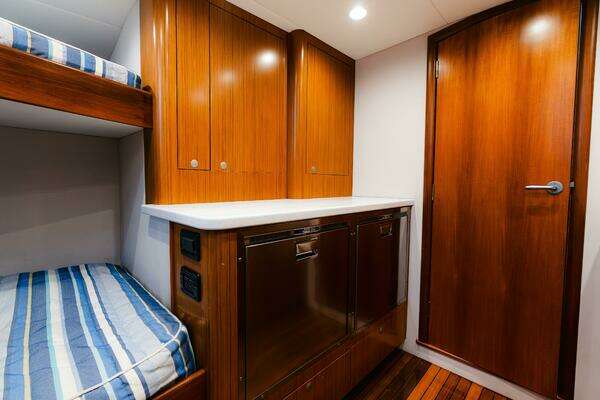 2019 Custom Carolina 42