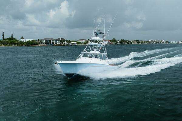 2019 Custom Carolina 42