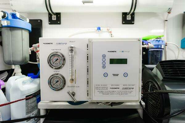 2019 Custom Carolina 42