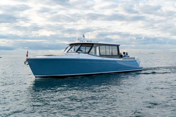 47ft MJM Yacht For Sale 47ft MJM Yacht For Sale