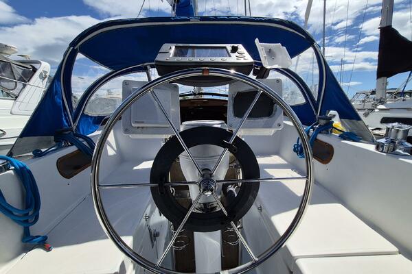 Second Wind V 30ft Catalina Yacht For Sale