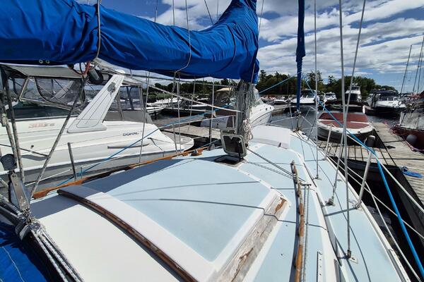 Second Wind V 30ft Catalina Yacht For Sale