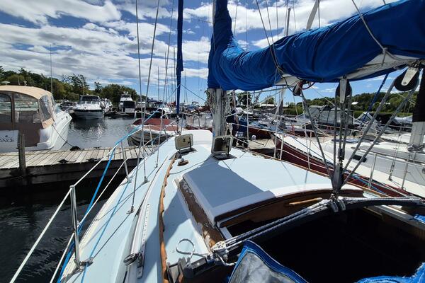 Second Wind V 30ft Catalina Yacht For Sale