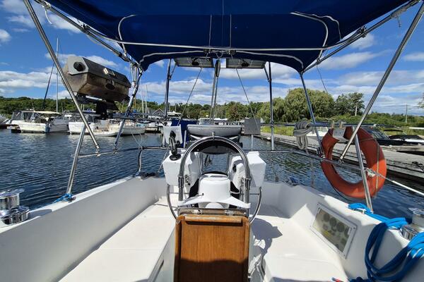 Second Wind V 30ft Catalina Yacht For Sale