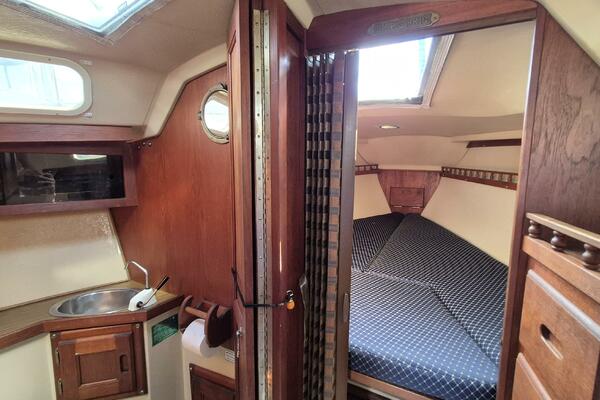 Second Wind V 30ft Catalina Yacht For Sale