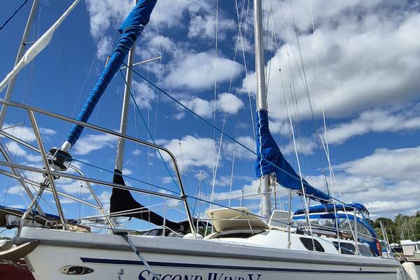 Second Wind V 30ft Catalina Yacht For Sale
