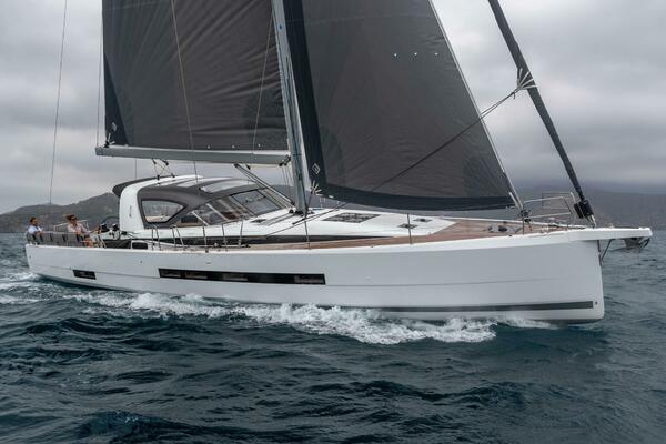 55ft Jeanneau Yacht For Sale