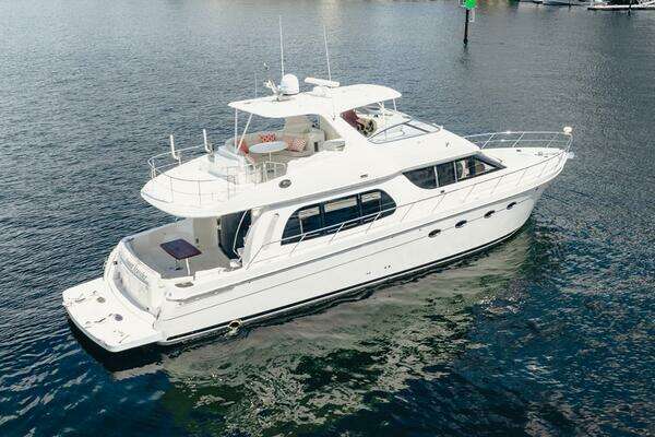 Photo of the 2005 Carver 56 Voyager "Sound Traveler"