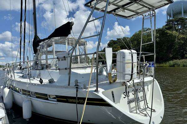 Photo of the 1984 Tayana  "Su Ching"