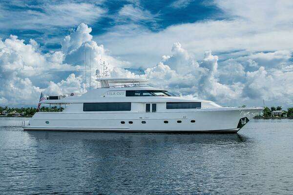 112-ft-Westport-2006-W112-LILA CUY North Palm Florida United States  yacht for sale