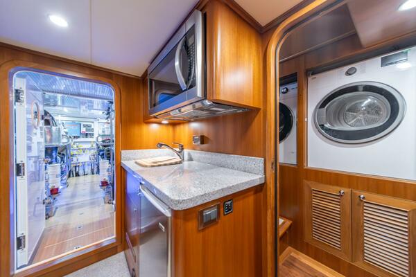SMILE SMILE SMILE 72ft Outer Reef Yachts Yacht For Sale
