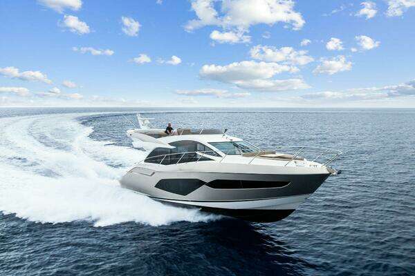 2020 Sunseeker 52