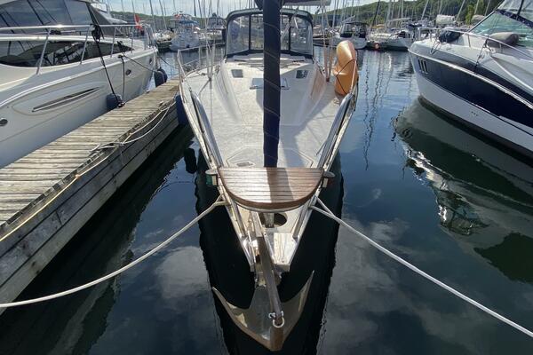 Lyoness 37ft Hunter Yacht For Sale