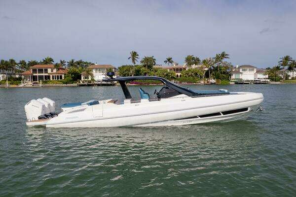 47-ft-Sacs-2025-47 Rebel-St. Clair Shores Michigan United States yacht for sale