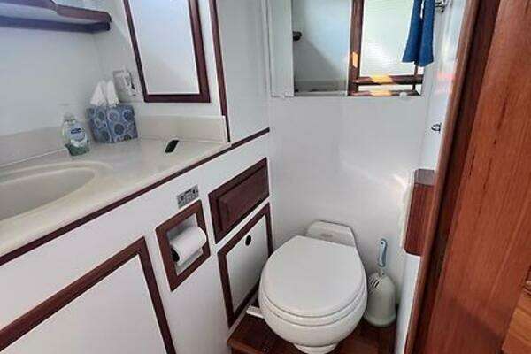 DeFever Pilothouse Yacht For Sale