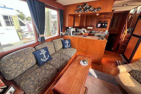 DeFever Pilothouse Yacht For Sale