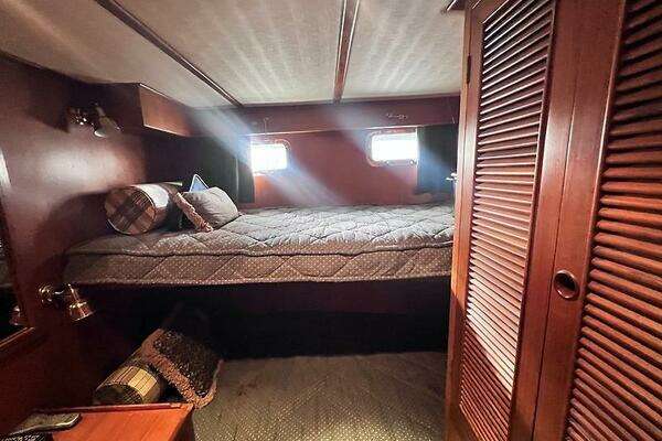 DeFever Pilothouse Yacht For Sale