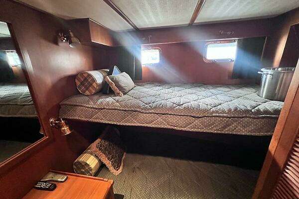 DeFever Pilothouse Yacht For Sale