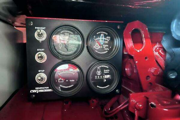 DeFever Pilothouse Yacht For Sale