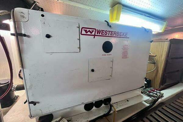 DeFever Pilothouse Yacht For Sale