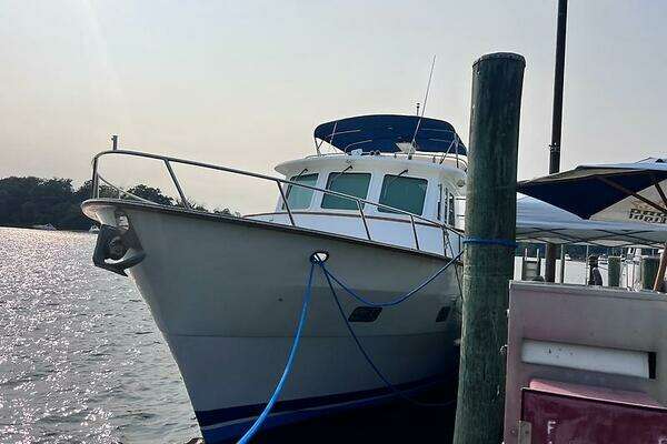 DeFever Pilothouse Yacht For Sale