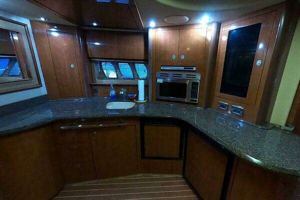 2006 Sea Ray 44