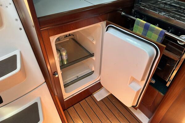 It s About Time 36ft Beneteau Yacht For Sale