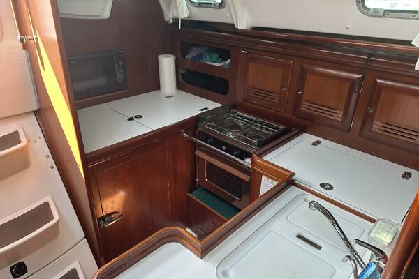 It s About Time 36ft Beneteau Yacht For Sale