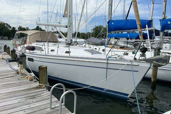 Photo of the 2016 Catalina 445 "Ripple"
