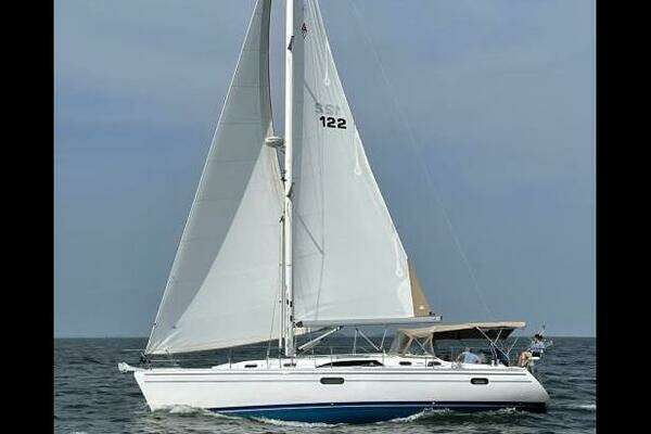 Photo of the 2016 Catalina 445 "Ripple"