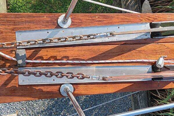 Photo of the 1991 Gozzard 31 "Rhythm"