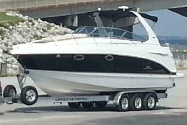 Clean Getaway 31ft Chaparral Yacht For Sale
