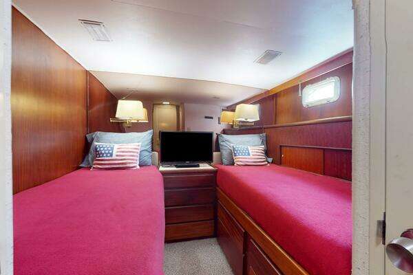 Hatteras Motor Yacht Yacht For Sale