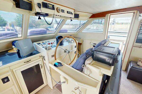 Hatteras Motor Yacht Yacht For Sale