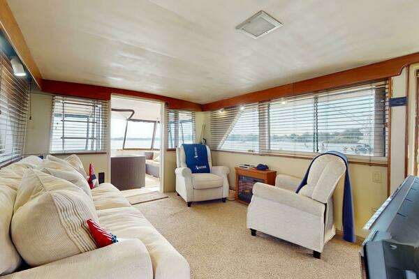 Hatteras Motor Yacht Yacht For Sale