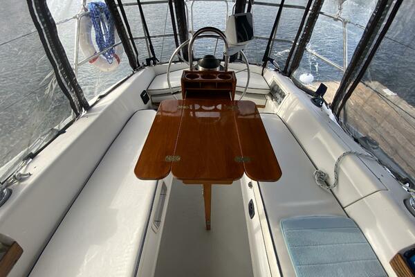 Ruby 30ft Catalina Yacht For Sale