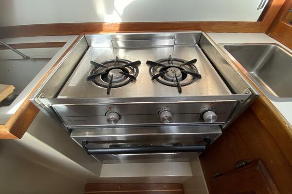 Ruby 30ft Catalina Yacht For Sale