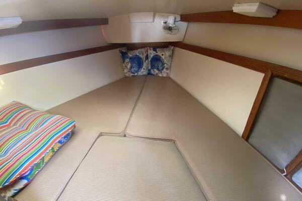 Ruby 30ft Catalina Yacht For Sale