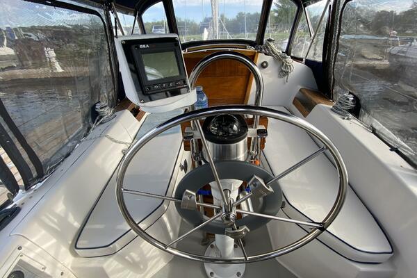 Ruby 30ft Catalina Yacht For Sale