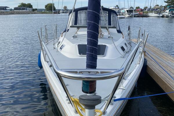 Ruby 30ft Catalina Yacht For Sale