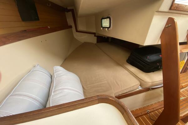 Ruby 30ft Catalina Yacht For Sale