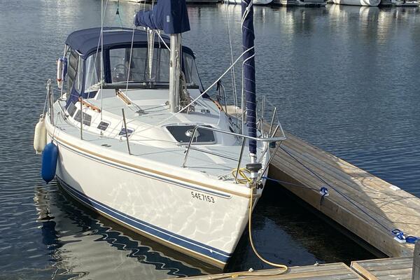 Ruby 30ft Catalina Yacht For Sale