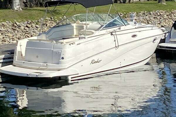 25-ft-Rinker-2005-Fiesta Vee 250- Midland Ontario Canada  yacht for sale