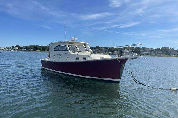 Photo of the 2005 Mainship 30 Pilot II "Summer Wine"