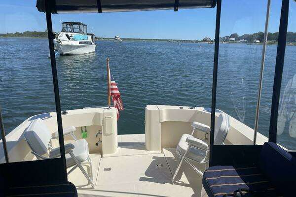 Photo of the 2005 Mainship 30 Pilot II "Summer Wine"