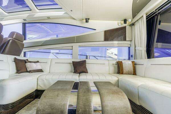 2014 Sunseeker 68