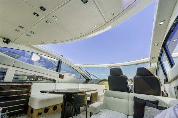 2014 Sunseeker 68