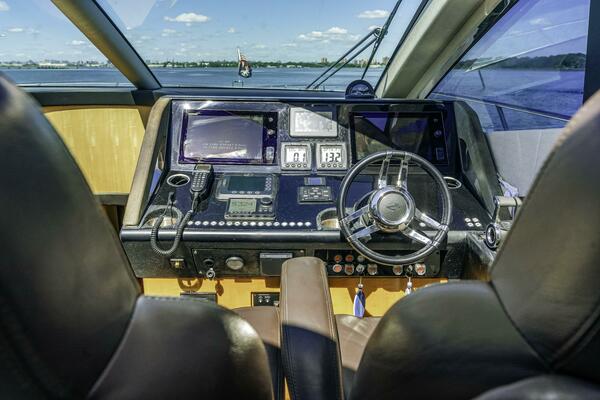 68ft Sunseeker Yacht For Sale